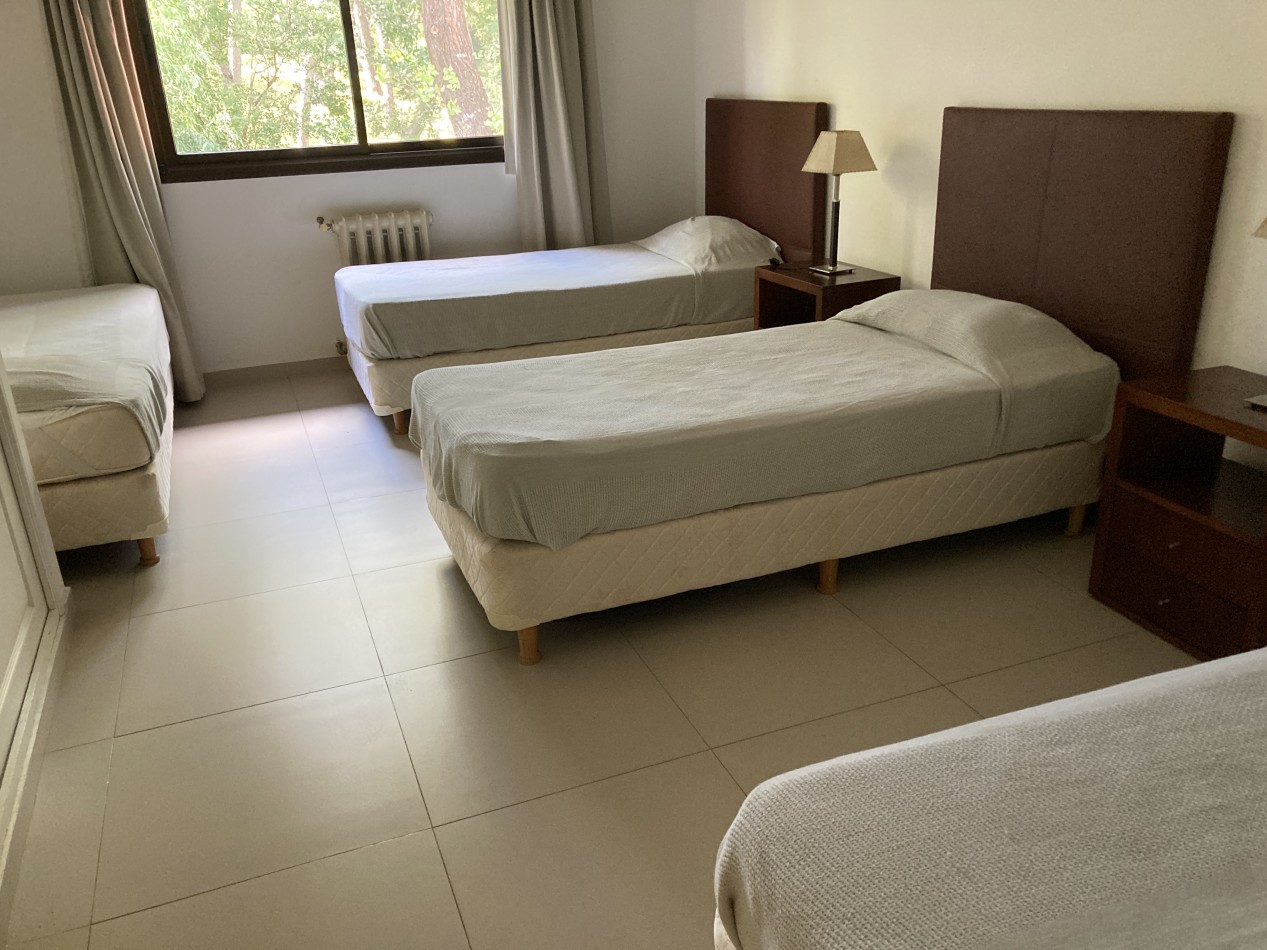 Maravillosa casa en Carilo a pasos del mar!