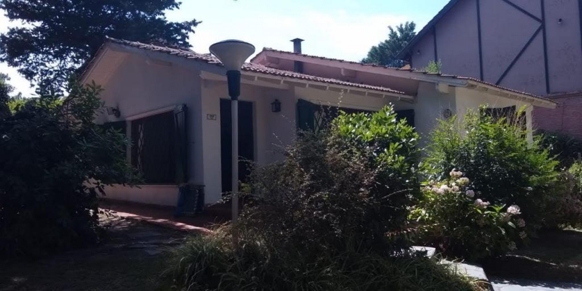 Casa muy comoda en Valeria a 3 cuadras del mar