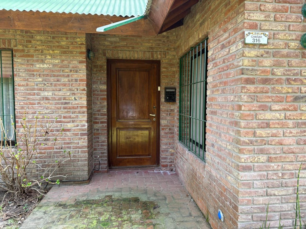 Esplendida casa a 2 cuadras del centro de Carilo y 4 del mar.