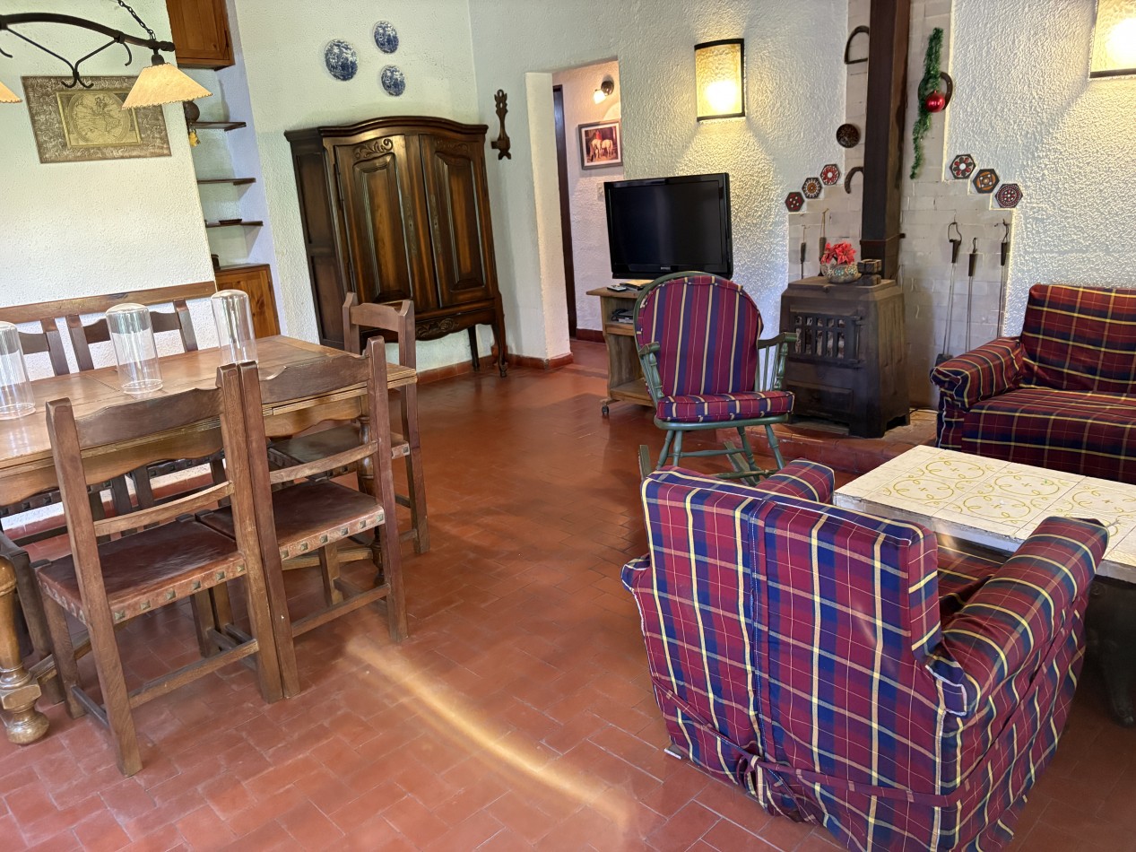 Casa muy comoda en Valeria a 3 cuadras del mar