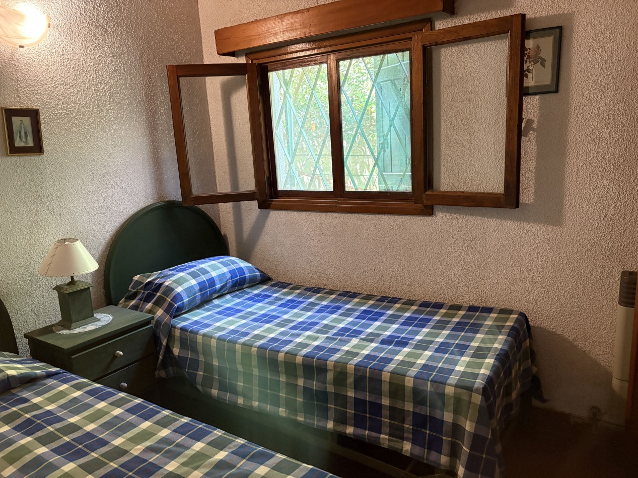 Casa muy comoda en Valeria a 3 cuadras del mar