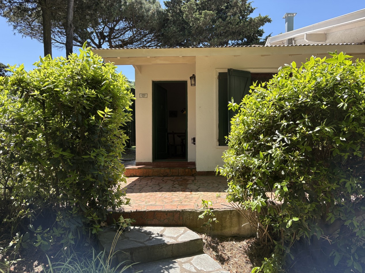 Casa muy comoda en Valeria a 3 cuadras del mar