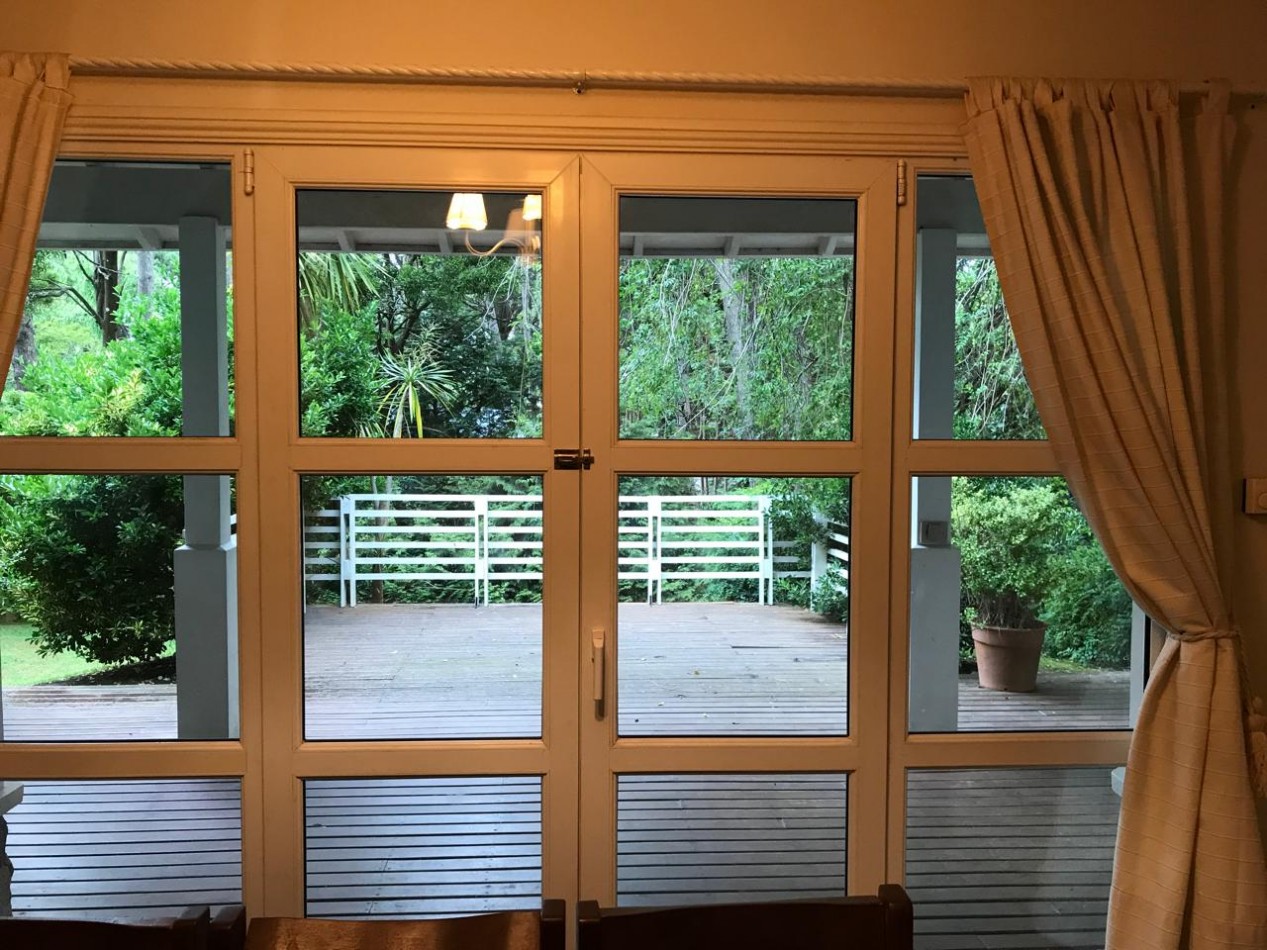 Hermosa casa en Carilo a 4 cuadras del mar y 4 del centro en lugar muy tranquilo. 