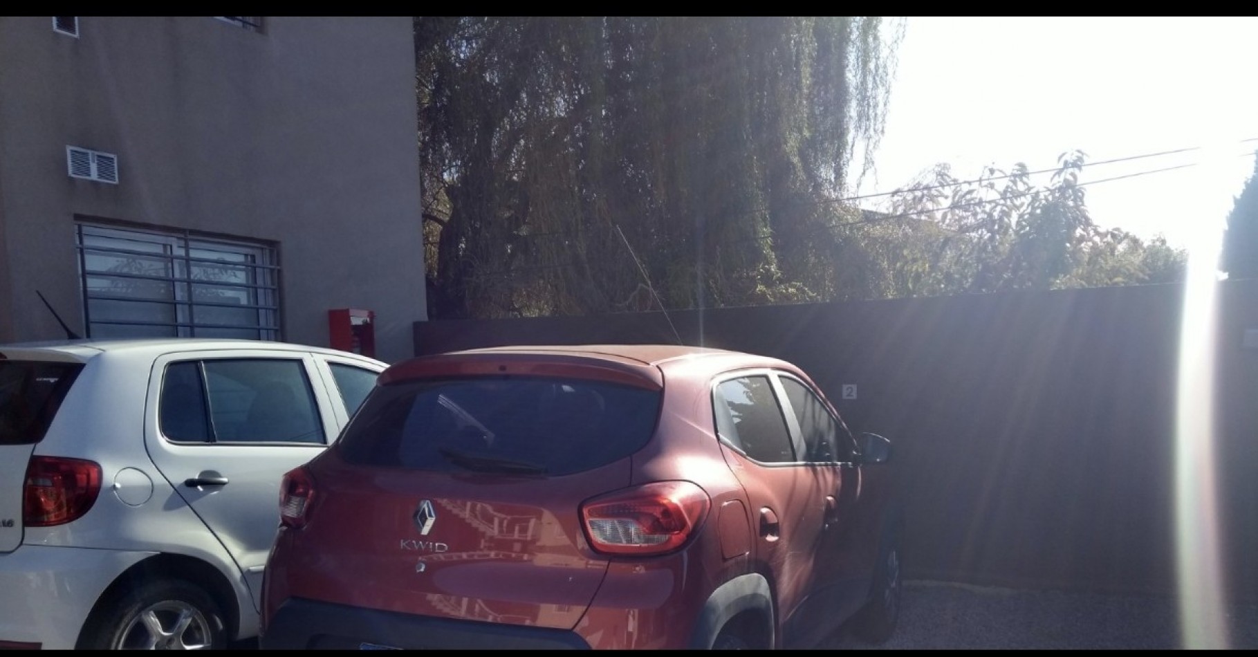 Dos ambientes con cochera en alquiler en Bella Vista