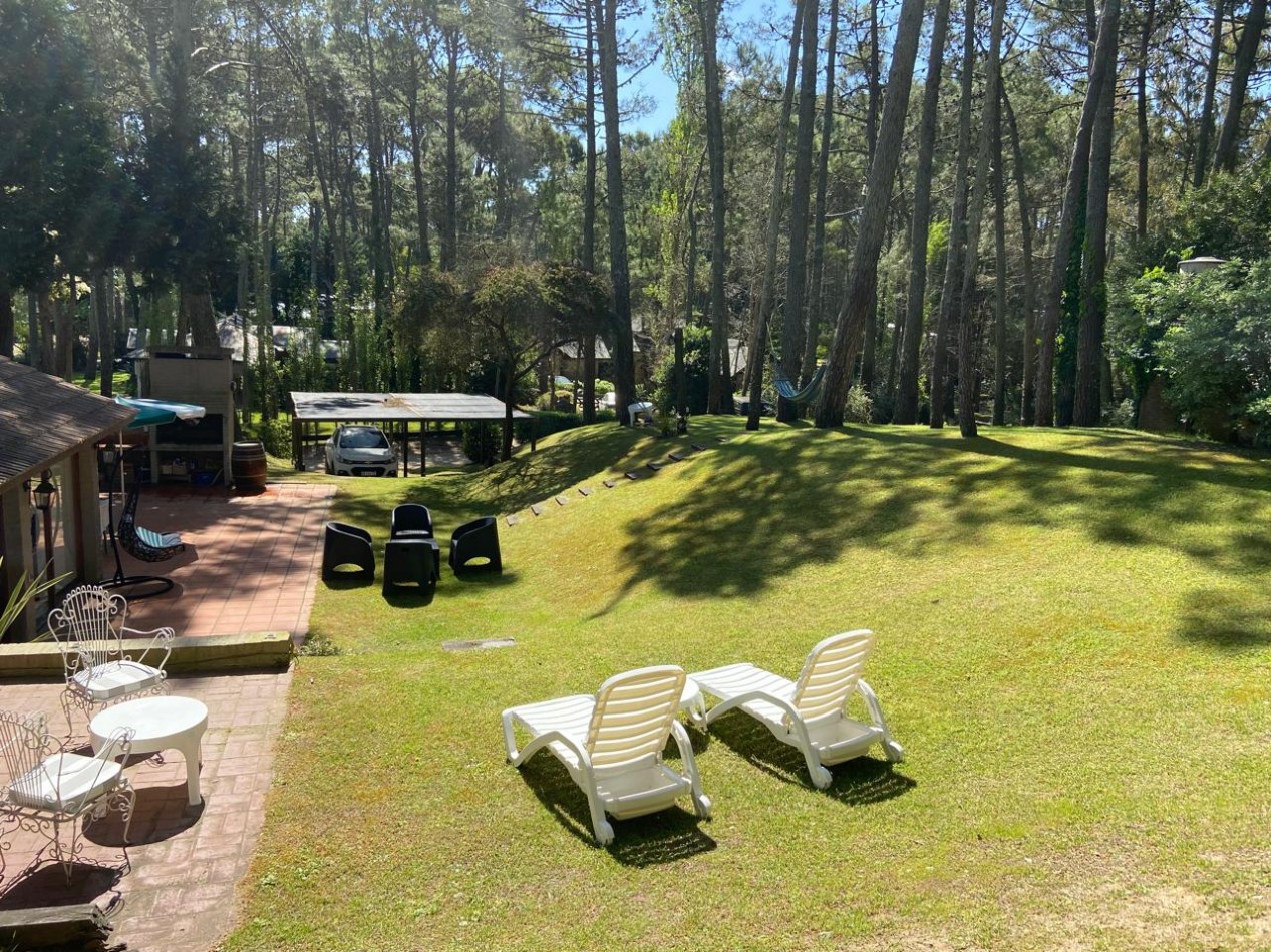 Lindisima casa en el bosque de Carilo