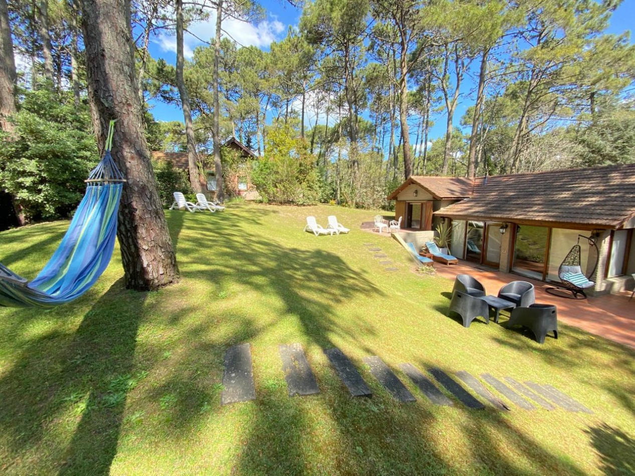 Lindisima casa en el bosque de Carilo