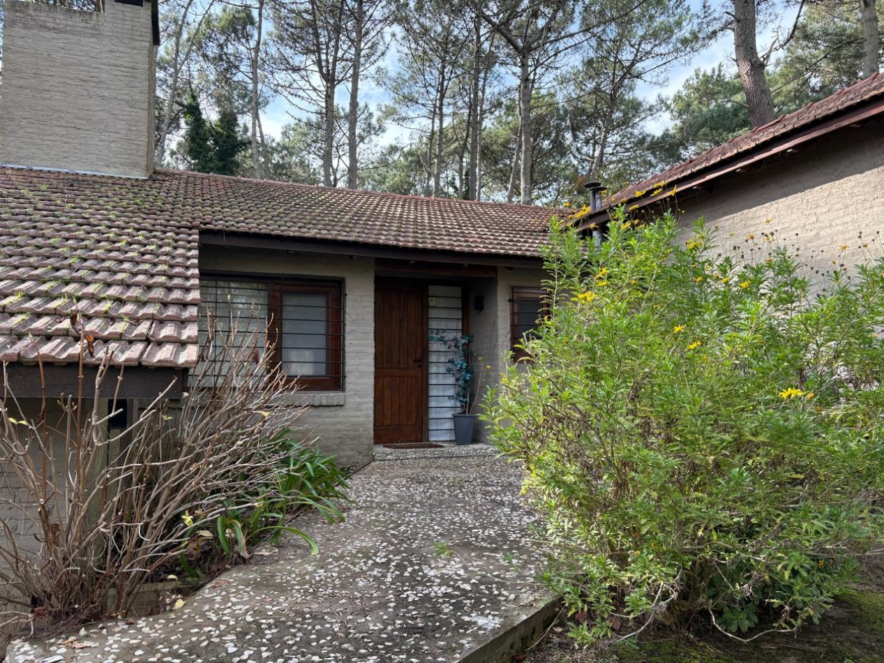 Lindisima casa en el bosque de Carilo
