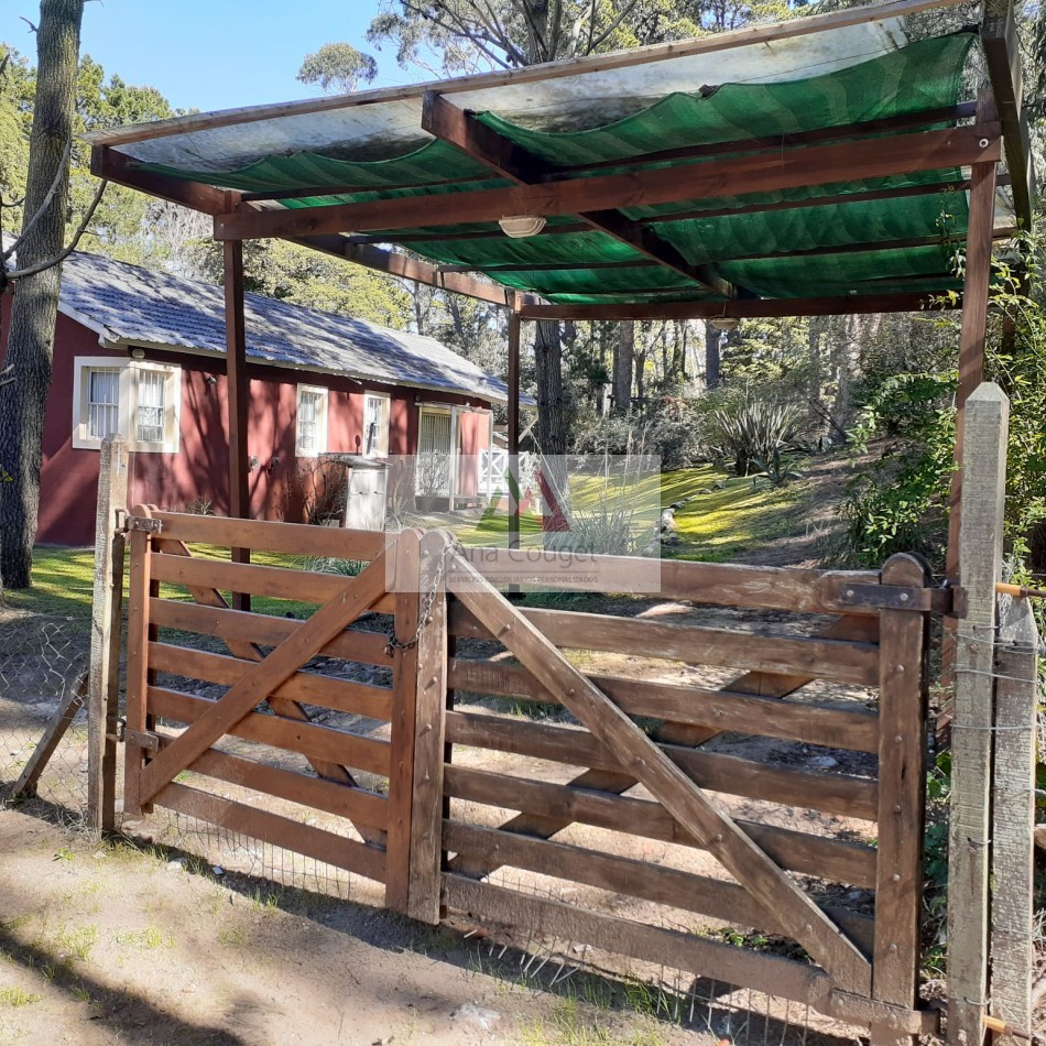 Linda casa para 6 en el bosque de Carilo