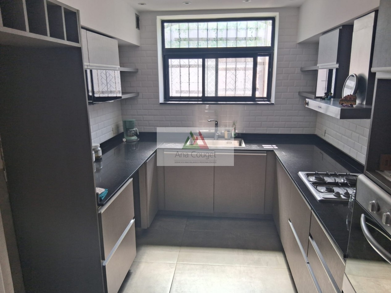 Hermosisima casa en Liniers, lista para entrar!