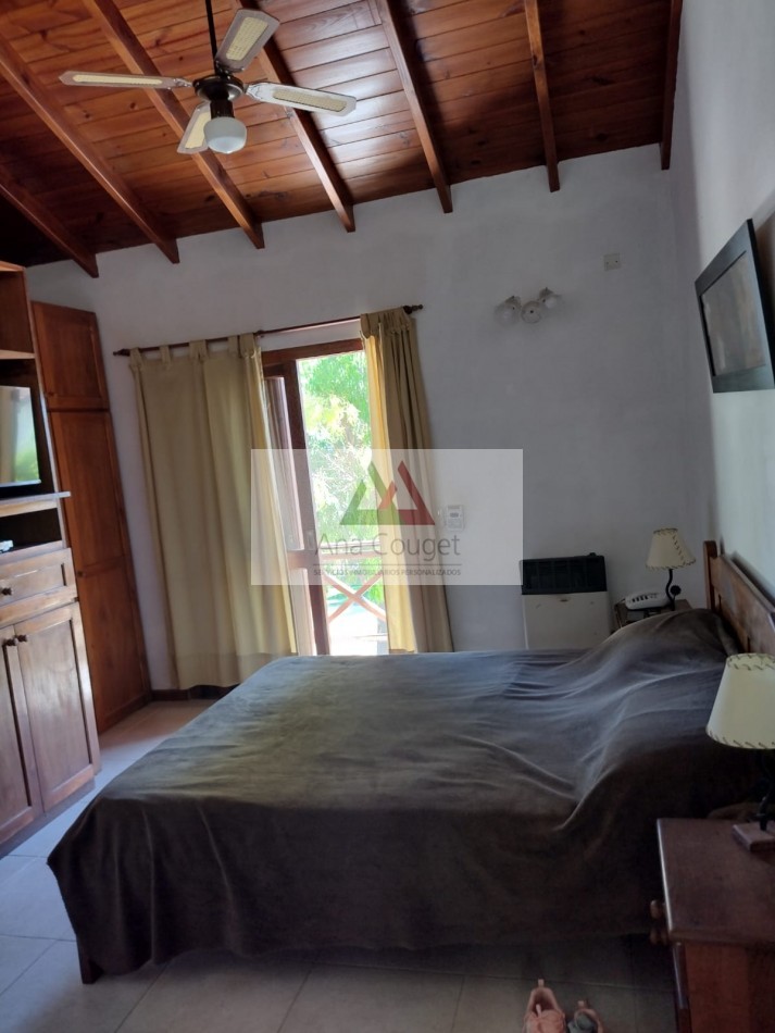 Excelente casa en Valeria del Mar para 6 personas cerca de la playa y del centro