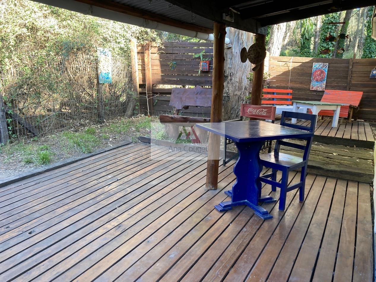 Hermosa casita del bosque, para disfrutar de la naturaleza en Carilo.