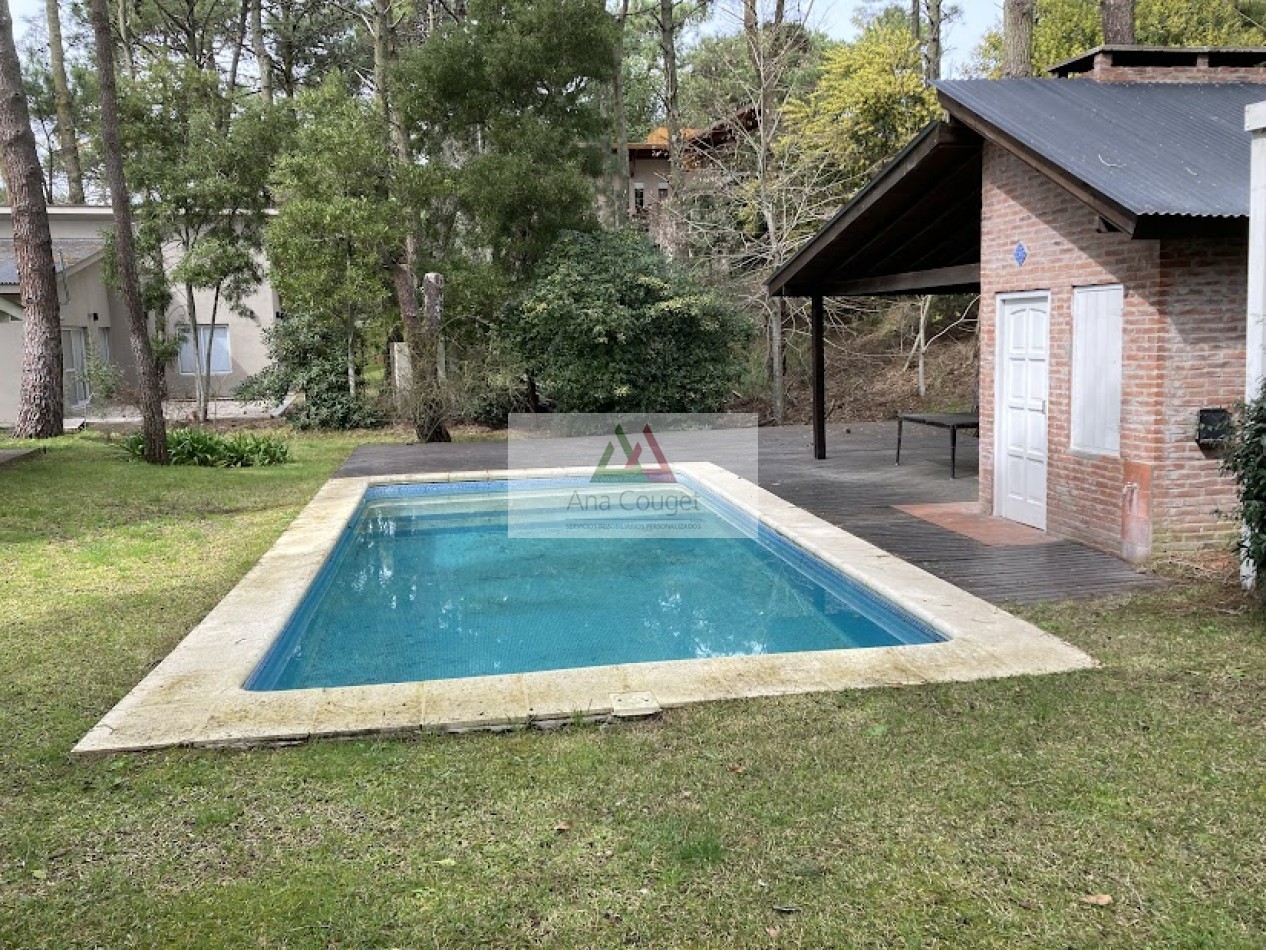 Hermosa casa para 6 con pileta climatizada