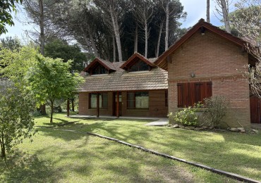 Muy linda casa en zona tennis ranch Carilo